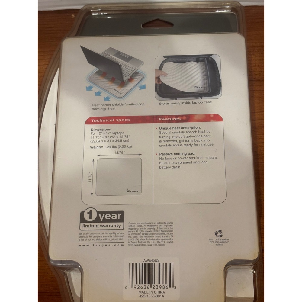 Targus HeatDefense Laptop Cooling Pad AWE45US Gray for 12-17 Inch Laptops NEW - Picture 2 of 3